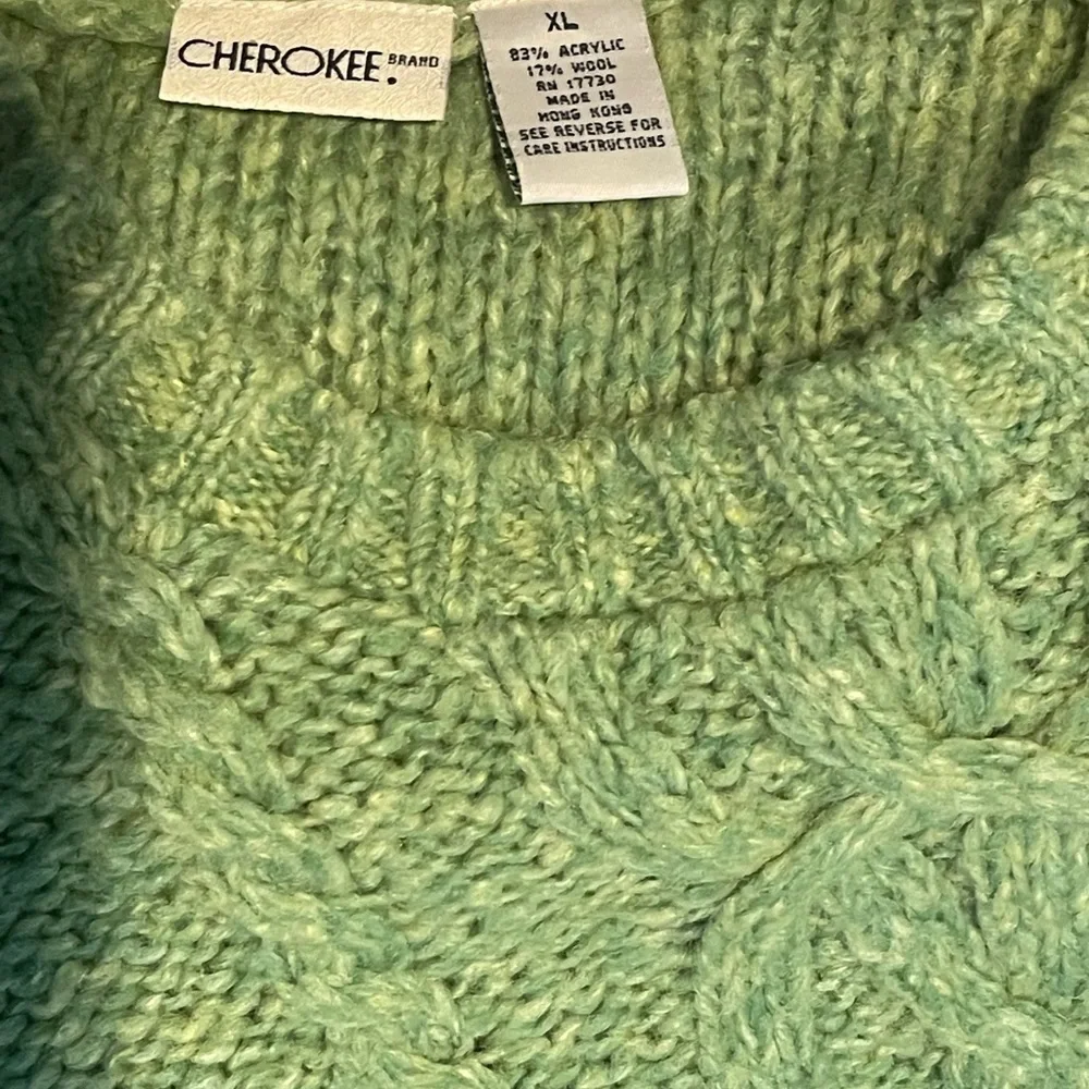 Sweater - Picture 2 of 3